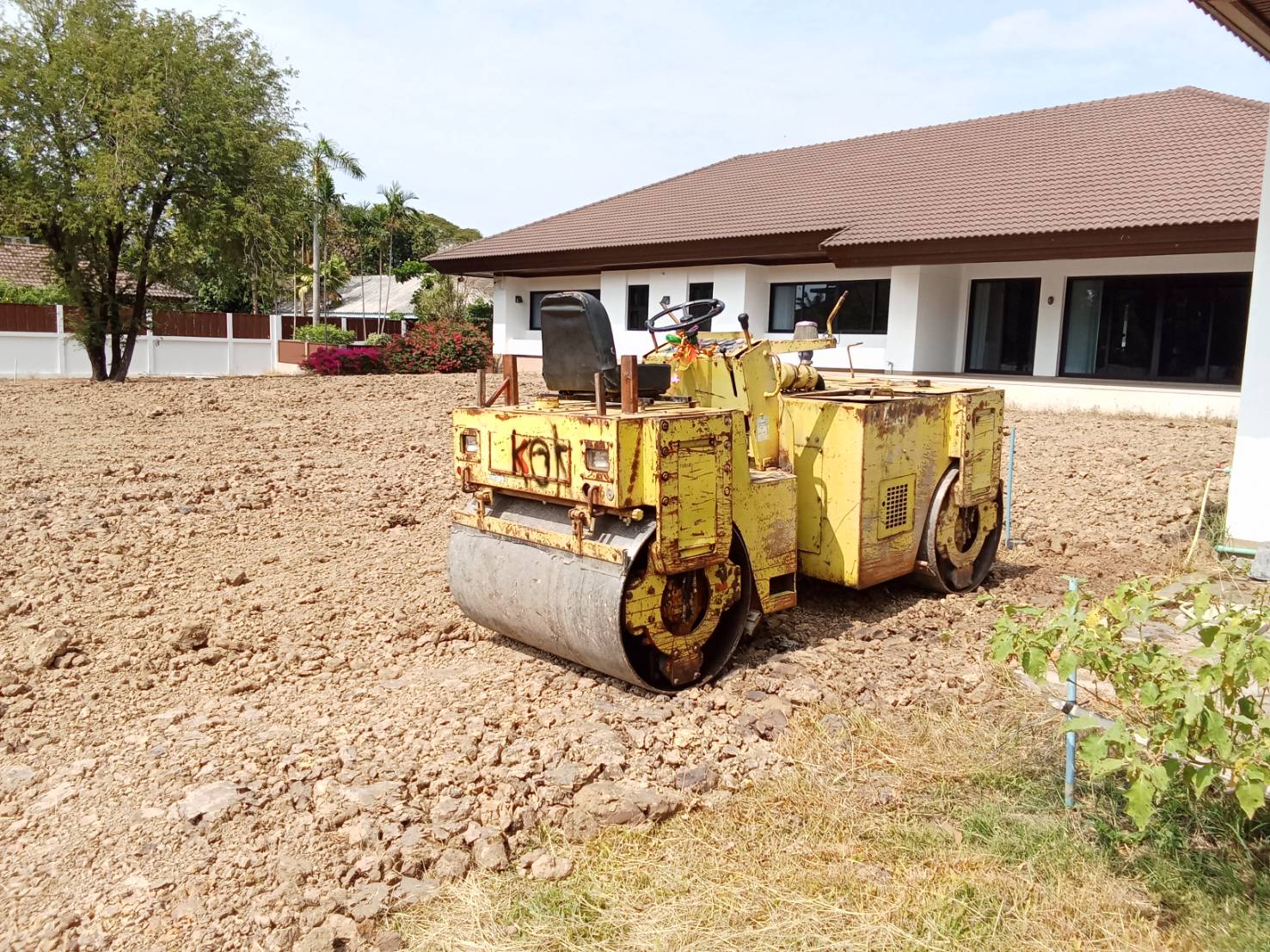 รถบดให้เช่า