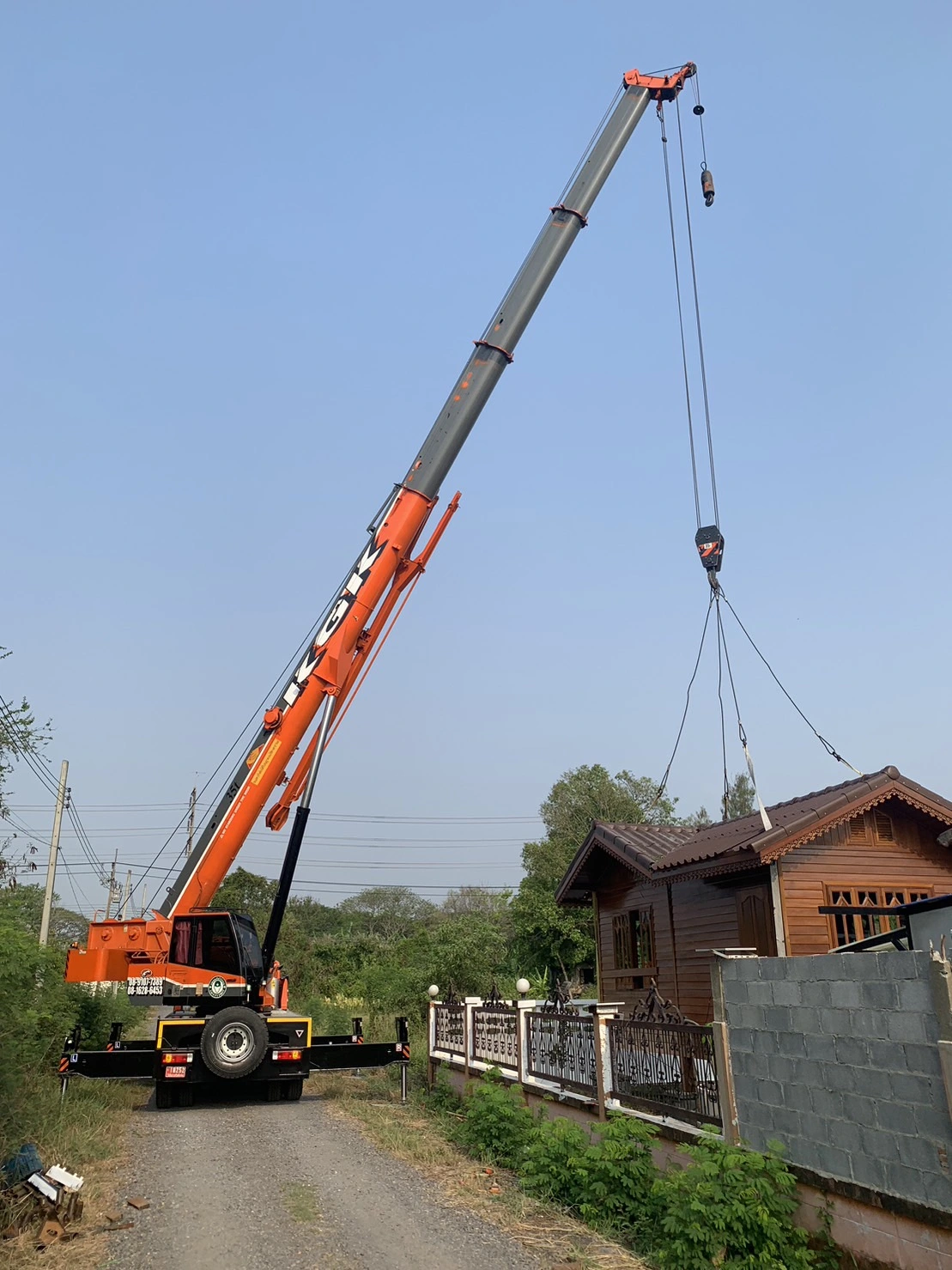 เช่าเครนปทุมธานี